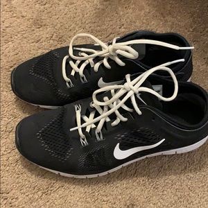 Nike free runs TR FIT 4